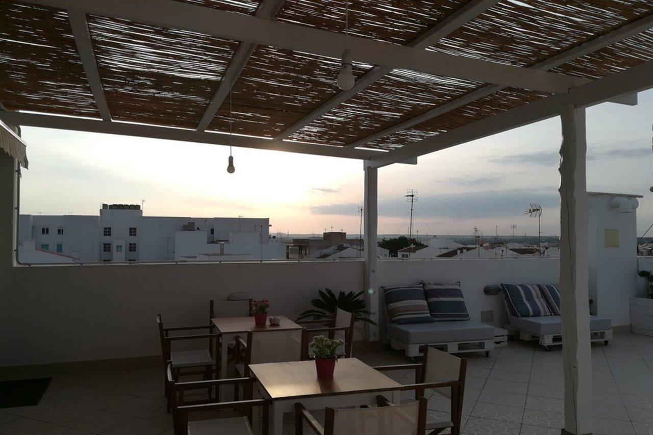 Hostal Menurka *